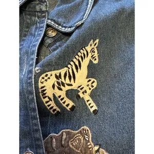 Keren Hart Denim Shirt Women‎ Size Small Embroidered Long Sleeve Safari Read thumbnail 8