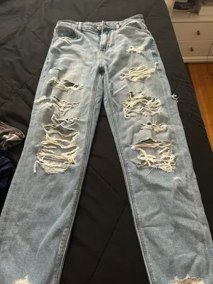 Jeans Size 4 thumbnail 3