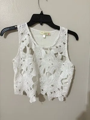 White lace tank top thumbnail 1