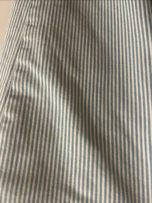 Old Navy High-Rise Vertical Stripe Women’s Jeans - Light Blue/White size 0 thumbnail 2