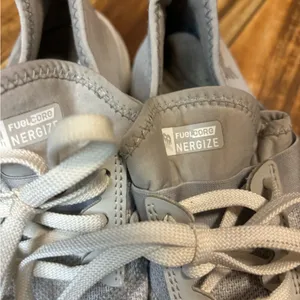 New Balance Light Gray Men's Sneakers thumbnail 2