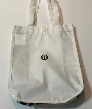 Lululemon reusable tote bag thumbnail 1