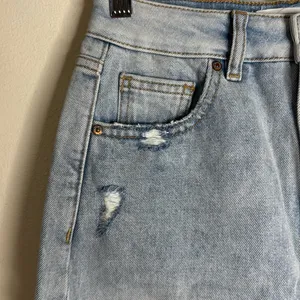 DL1961 Georgia light wash denim mini skirt size small‎ Y2K cute preppy retro thumbnail 2