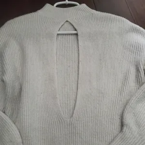 Max studio sweater size small in light cream color . Adorable opening on back thumbnail 2