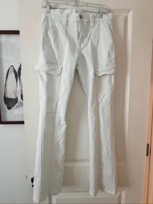 White Wide-Leg Cargo Jeans - Women thumbnail 3