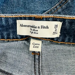 Abercrombie &‎ Fitch Jeans Womens Mom High Rise Curve Love Distressed Size 26 thumbnail 6