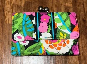 Vera Bradley wallet thumbnail 1
