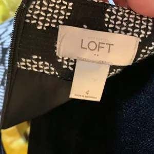 Loft Size 4 Circular Pattern Skirt thumbnail 7