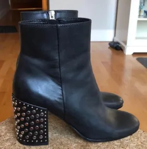 DV by Dolce Vita Booties thumbnail 1