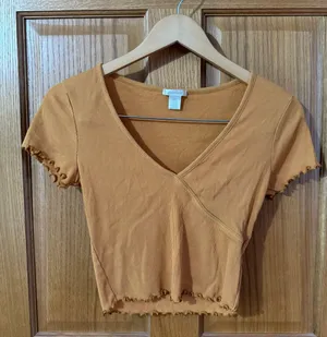 Bozzolo Crop Top Tee - Large thumbnail 1