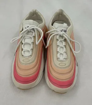 Women’s Pink & Cream Gradient Lace-Up Sneakers B20 thumbnail 1