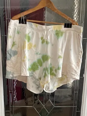 Women’s Old Navy Tie Dye Shorts XXL Cream Green Blue Yellow thumbnail 3