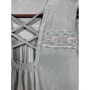 POL Clothing‎ Green Lace Strappy V-Neck Sleeveless Boho Flowy Tank Top L thumbnail 2