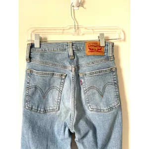Levi's Wedgie Skinny Distressed Raw Hem Denim Jeans Blue Size 25 thumbnail 7