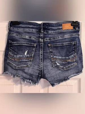 Buckle BKE Gabby High Rise Distressed Double Button Stretch Blue Jean Shorts 26 thumbnail 3