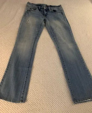 American Eagle Jeans thumbnail 1