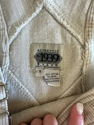 Vintage 1939 brand Tan thumbnail 3
