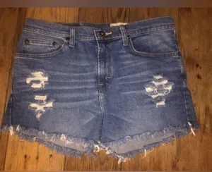 Wrangler denim cut off shorts size 32 thumbnail 6