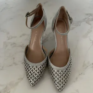 kelly & katie Bayae Pumps EUC thumbnail 2