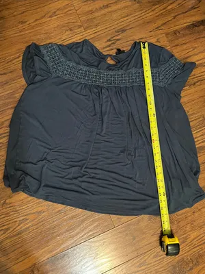 Pretty Torrid Navy Crochet Yoke Short Sleeve Top thumbnail 11