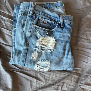 Hollister Medium Blue Ripped Skinny Jeans‎ thumbnail 2