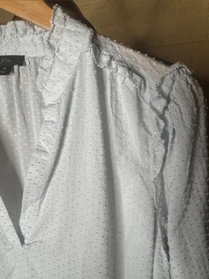 J.Crew Classic Sky Blue Clip Dot Ruffle Trim Popover Blouse Size Medium thumbnail 7