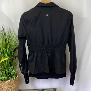 Lululemon Black Long Sleeve Zip Up Athletic Sport Jacket 8 thumbnail 3