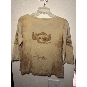 Candy Rain The Wild West Graphic Print 3/4 Sleeve Top Brown Tan Scoop Neck thumbnail 4