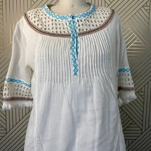Love Sam Abigail Embroidered Peasant Top‎ in White thumbnail 6