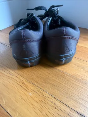 Vans‎ x Harry Potter Deathly Hallows Old Skool Sneakers Black Mens 6.5 Womens 8 thumbnail 4