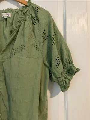 Wonderly Eyelet Button-Front Blouse thumbnail 2
