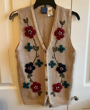 Jantzen Classics Vintage Boho Knit Floral Sweater Vest Women’s Size M EUC thumbnail 1