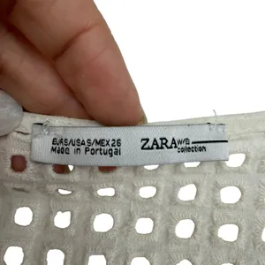 Zara Collection‎ Eyelet Mesh Lace Top Womens Small White Floral Applique Batwing thumbnail 3