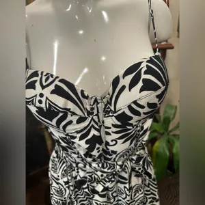 TCEC Noir Elegance Midi Dress Black White Leaf Print Bustier Tropical Resort L thumbnail 4