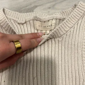 La hearts pacsun crème/white halter knit tank top Size small‎ thumbnail 2