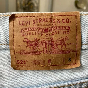 Levi’s Vintage 90s 521 Tapered Fit Jeans 16 Short thumbnail 4