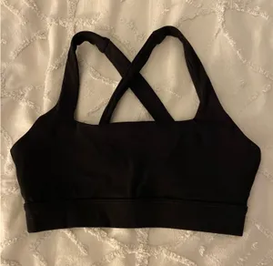 Vuori Sports Bra thumbnail 1