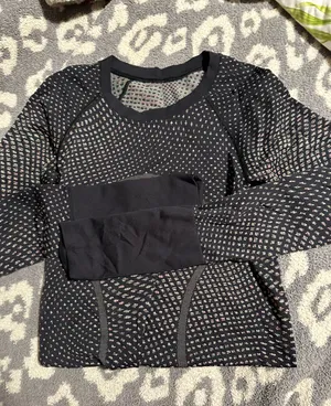 Lululemon Swiftly Tech Long Sleeve thumbnail 1