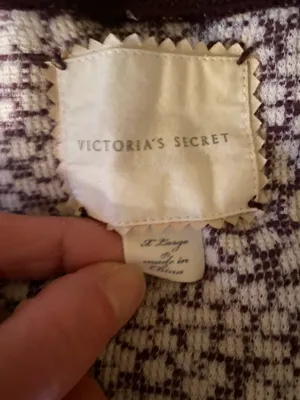 Victoria’s Secret Sleepwear thumbnail 5