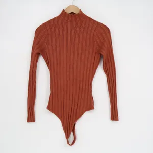 Abercrombie & Fitch Womens Ribbed Mock Neck Long Sleeve Bodysuit Rust Orange L thumbnail 2