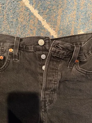 Women’s Levi’s Black Washed Jean Shorts thumbnail 4