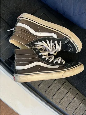 Vans Classic Sk8-Hi Black High-Top Sneakers thumbnail 6