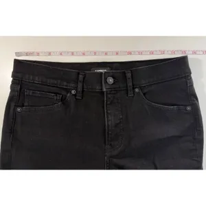 Express Mid Rise Skinny Jeans Black Distressed Raw Hem Women Size 6R‎ thumbnail 8