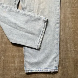 Abercrombie & Fitch Ankle Straight Ultra High Rise Jean Light Wash Distressed 32 thumbnail 5