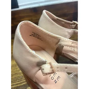Journee tan heels size 7 thumbnail 6