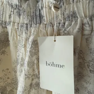 Blu Pepper Bohme Elegant Cream and Gray Maxi Skirt thumbnail 4