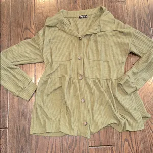 Heimish olive green waffle knit boho top size medium thumbnail 2