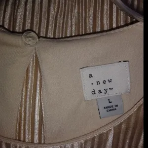 A New Day L Workwear or Formal Champagne Krinkle Satin Top thumbnail 3