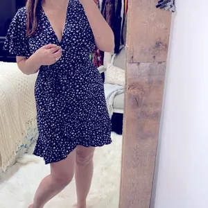 SHEIN flirty floral wrap dress size large thumbnail 3