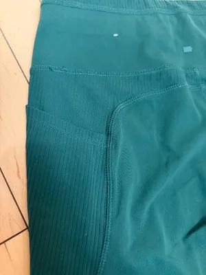 Mondetta World Outfitter Dark Green Ribbed Detail Bike Shorts Size Small thumbnail 7